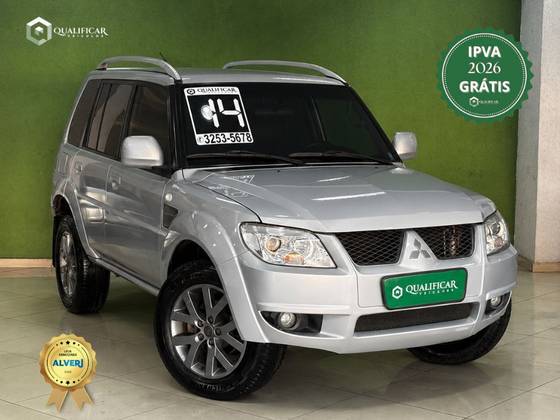 MITSUBISHI PAJERO TR4 2.0 4X2 16V 140CV FLEX 4P MANUAL